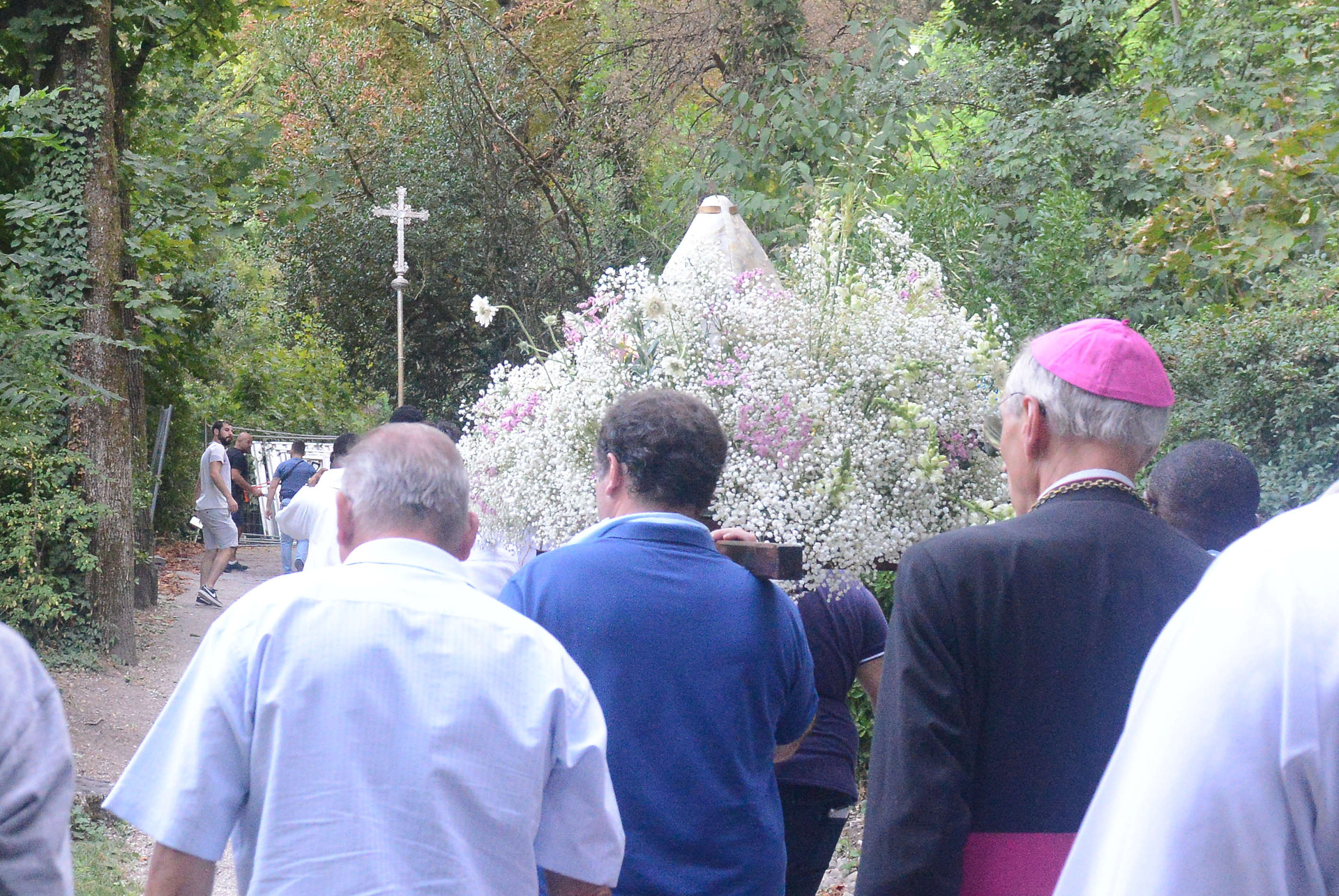 Assumption, Procession, Monseigneur Patrick Le Gal, Fourvière, Lyon, France, 2025