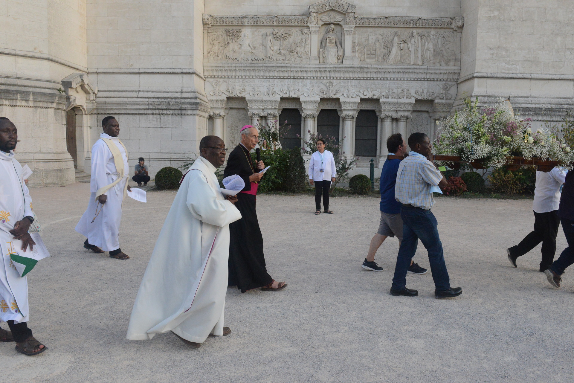 Assumption, Procession, Monseigneur Patrick Le Gal, Fourvière, Lyon, France, 2025
