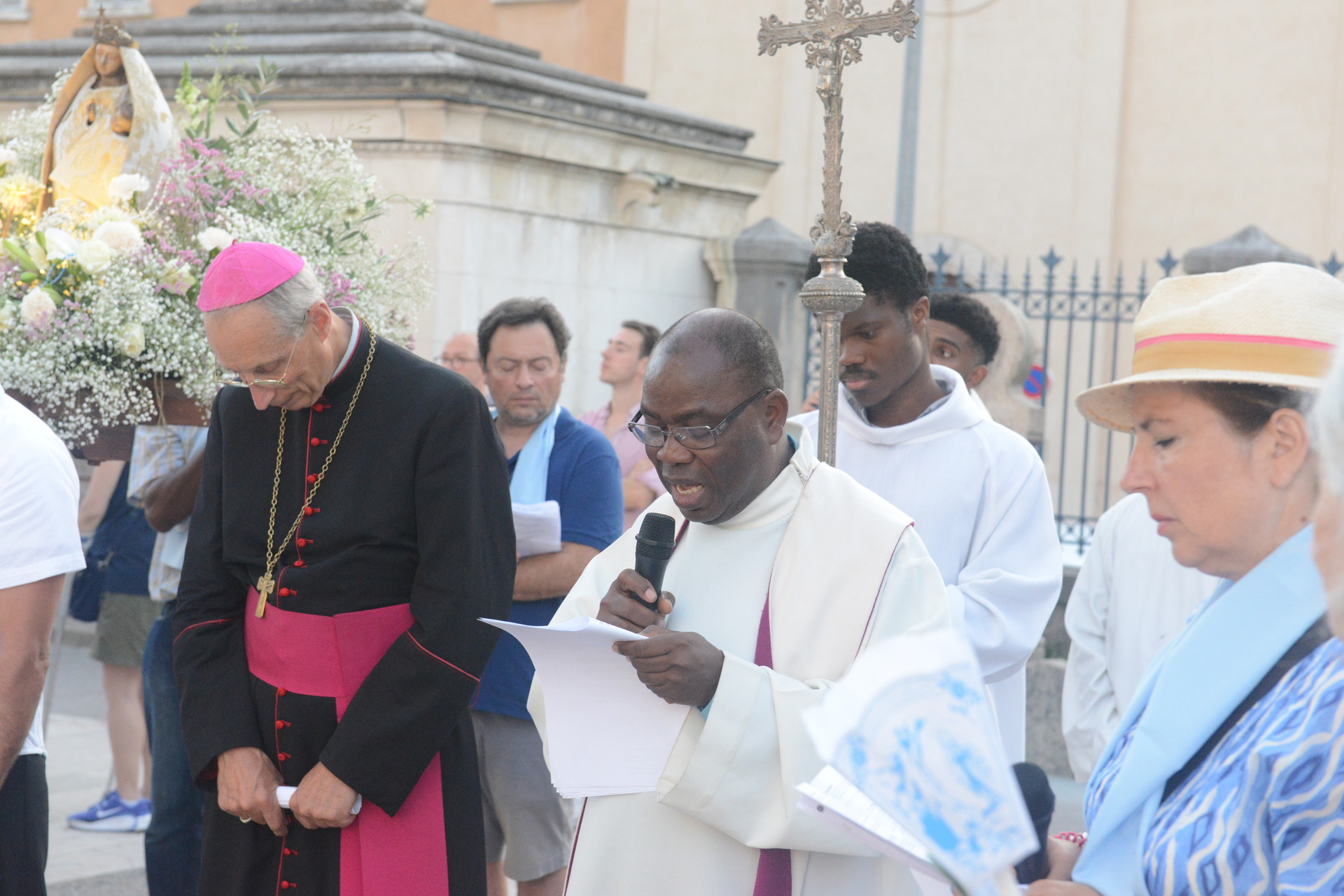 Assumption, Procession, Monseigneur Patrick Le Gal, Fourvière, Lyon, France, 2025