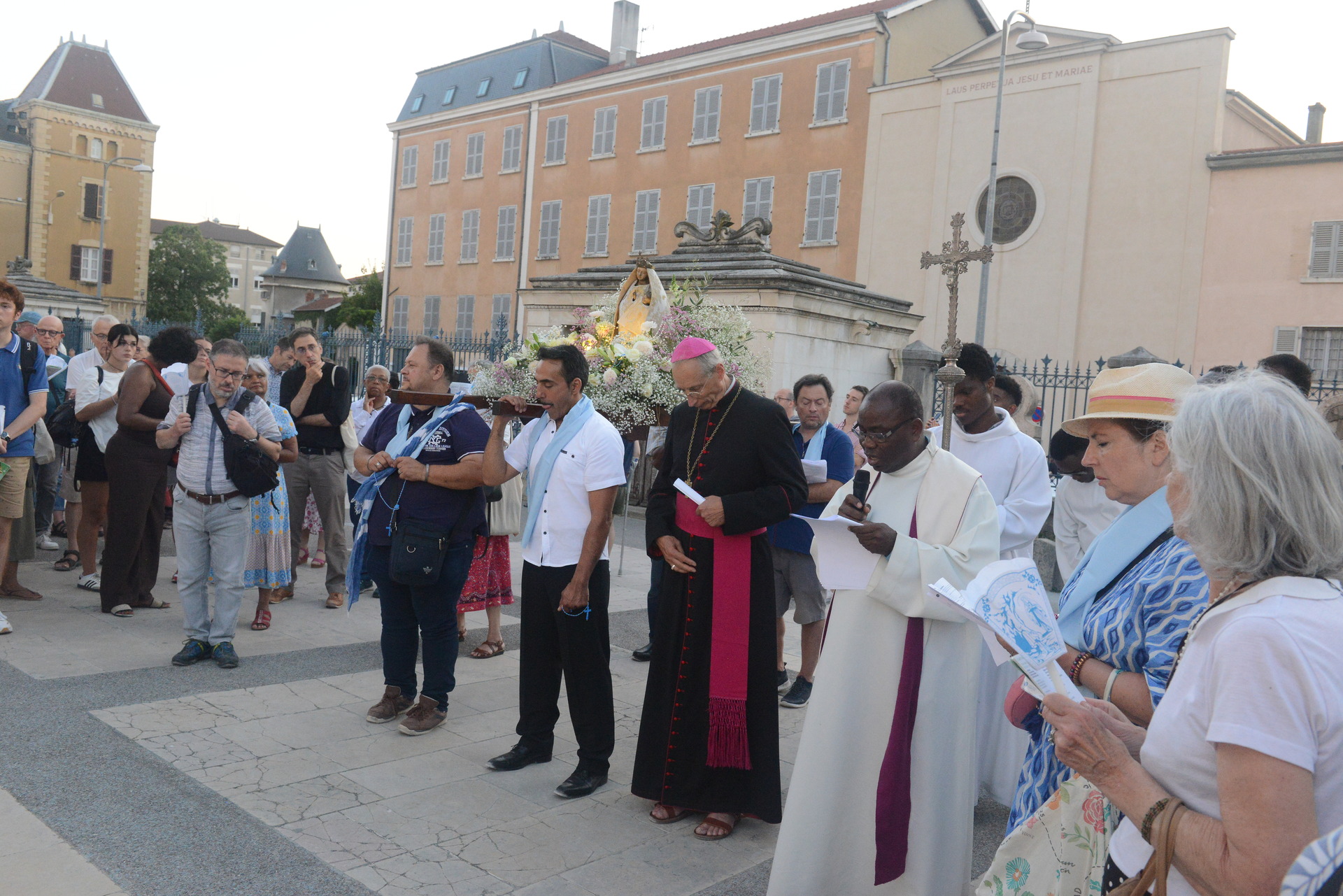 Assumption, Procession, Monseigneur Patrick Le Gal, Fourvière, Lyon, France, 2025