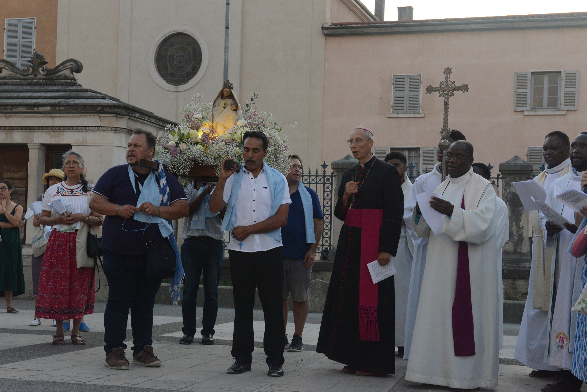 Assumption, Procession, Monseigneur Patrick Le Gal, Fourvière, Lyon, France, 2025