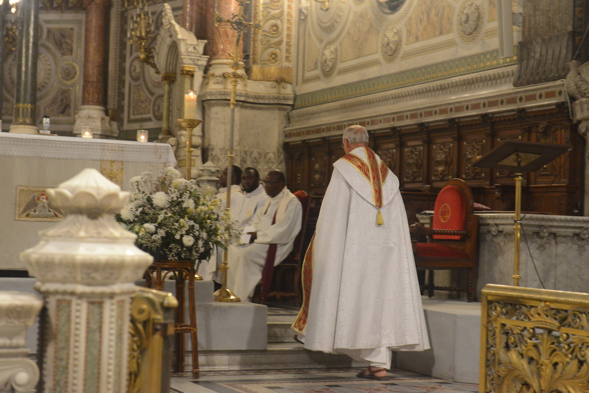 Assumption, Procession, Monseigneur Patrick Le Gal, Fourvière, Lyon, France, 2025