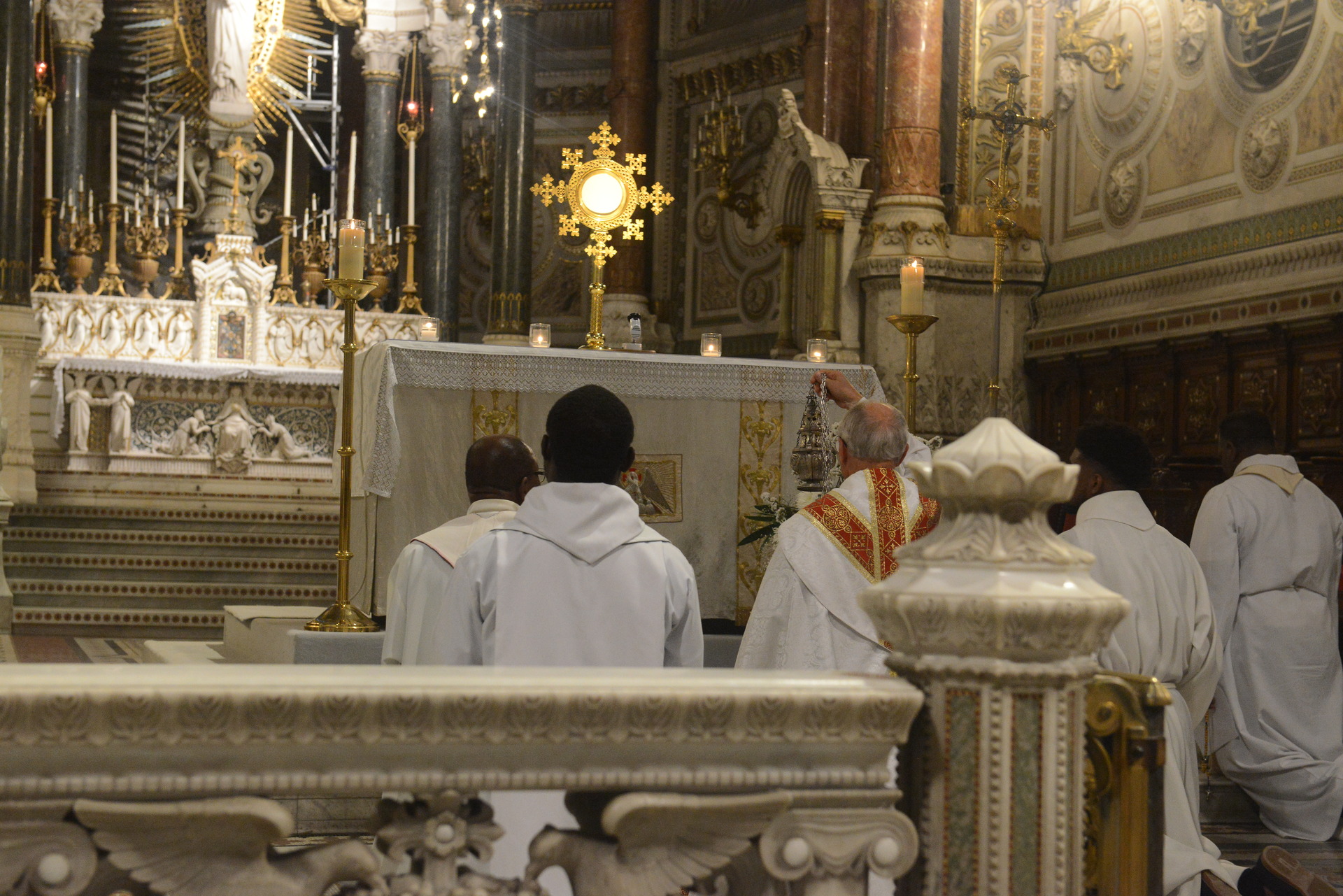 Assumption, Procession, Monseigneur Patrick Le Gal, Fourvière, Lyon, France, 2025