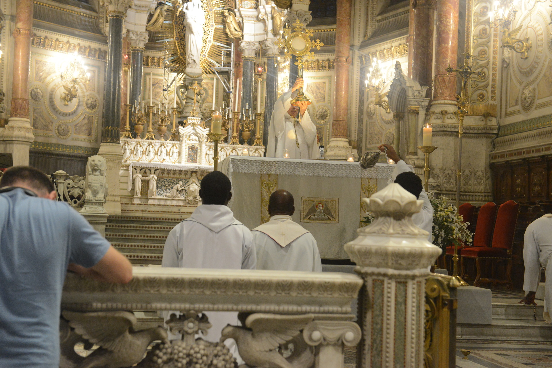 Assumption, Procession, Monseigneur Patrick Le Gal, Fourvière, Lyon, France, 2025