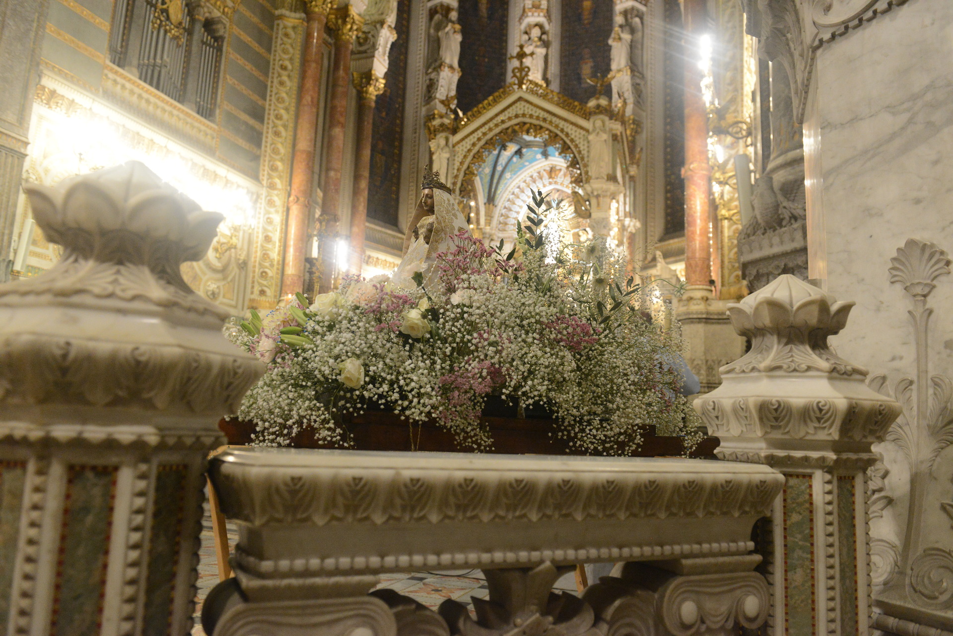 Assumption, Procession, Monseigneur Patrick Le Gal, Fourvière, Lyon, France, 2025