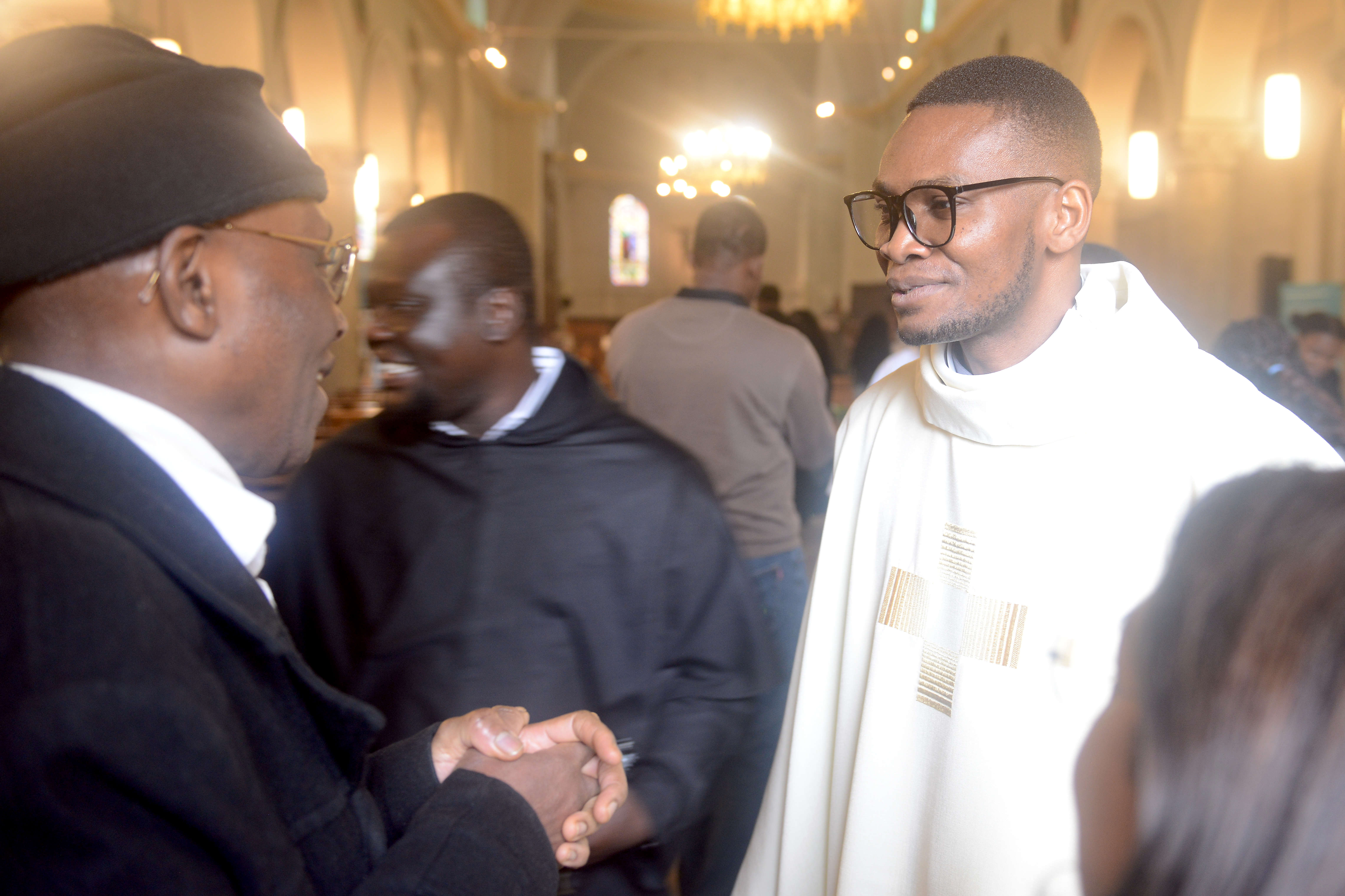 Billy Maurice Honzounnon, Sainte-Irénée, Lyon, ordination