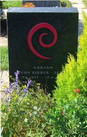 Adrian von Bidder, Debian